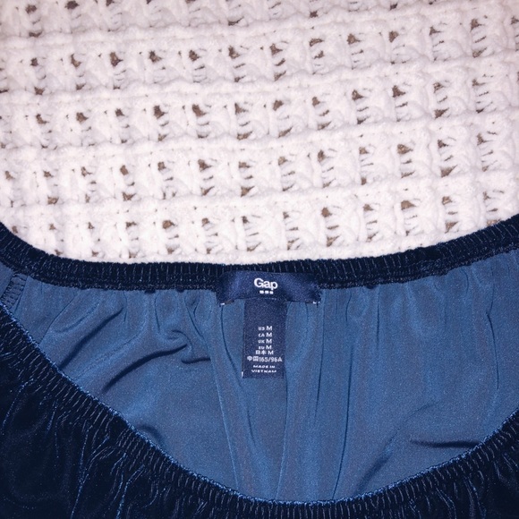 navy blue velvet gap blouse - Picture 3 of 3